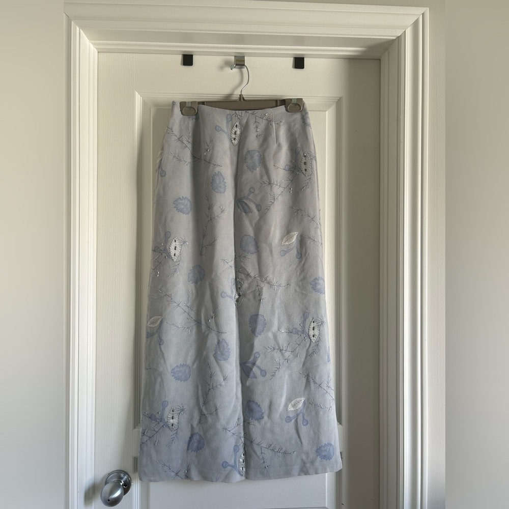Dana Buchman Wool and Silk Skirt - Size 8